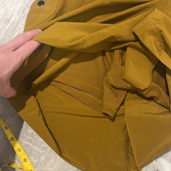 Athleta Vienna skort in mustard - size  4 - Picture 8 of 10